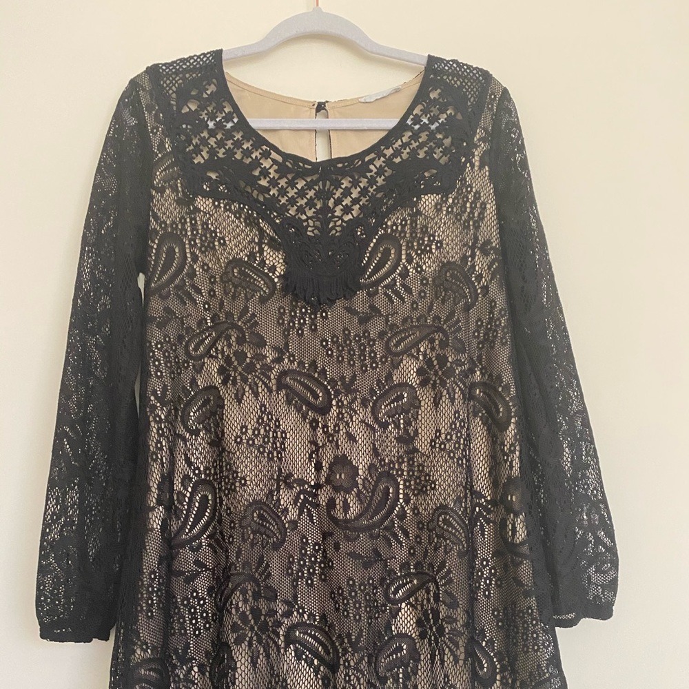 LUSH Black Long Sleeve Lace Dress 🖤